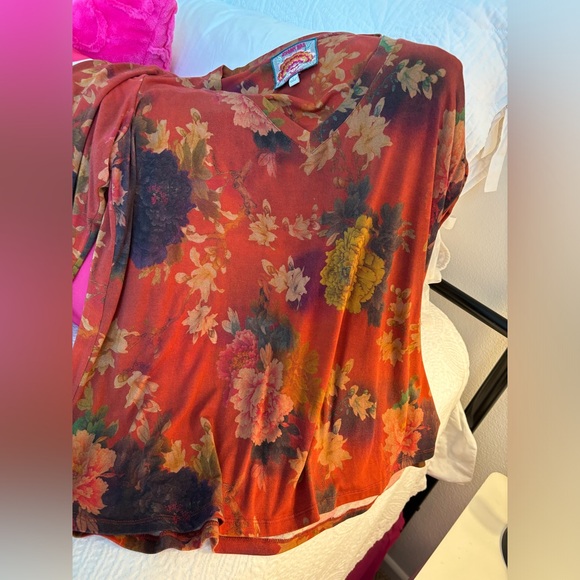 Johnny Was gorgeous fall top! Feel the weight and the quality! - Picture 3 of 5